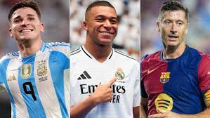 她不仅是首 她不仅是首